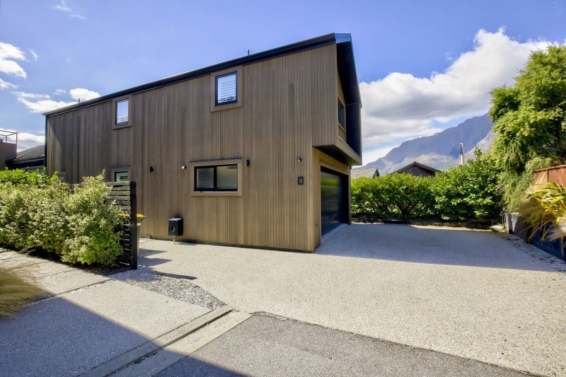 8 Soudley Court, Jacks Point, Queenstown - Carousel 36