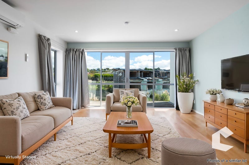 5/10 Vinifera Place, Fairview Heights, Auckland - Carousel 1