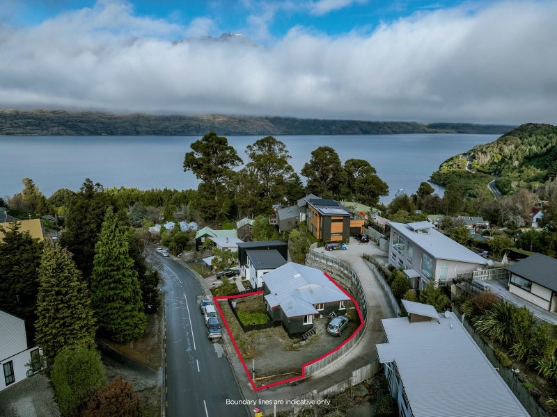 236 Fernhill Road, Sunshine Bay, Queenstown - Carousel 1