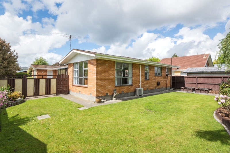 2/91 Perry Street, Papanui, Christchurch - Carousel 1