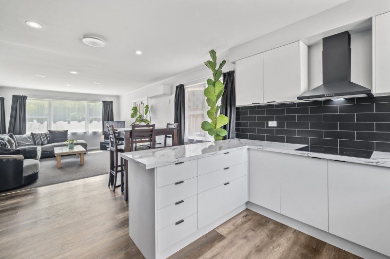 17 Michael Place, Mangakakahi, Rotorua - Carousel 2