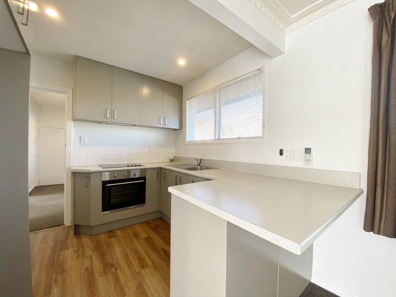 2/102 Wingate Street, Redwood, Christchurch - Carousel 2
