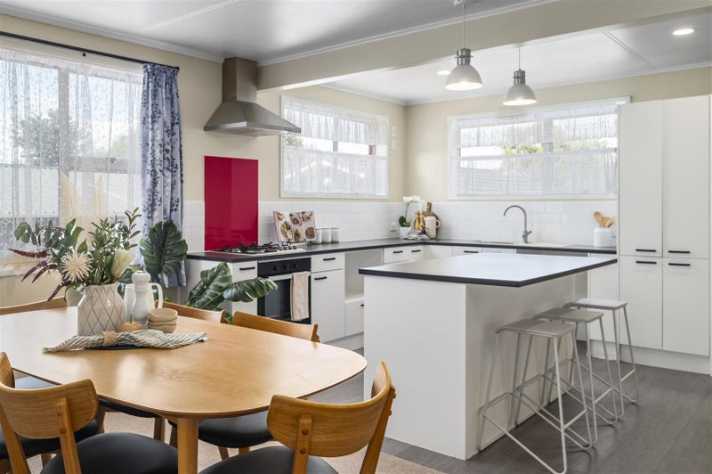 3 Carter Drive, Pomare, Rotorua - Carousel 1