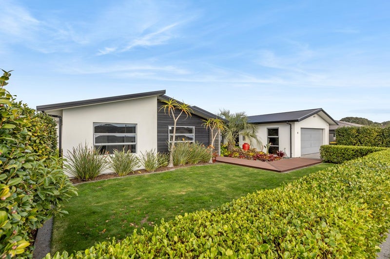 4 Wentworth Lane, Waiwhakaiho, New Plymouth - Carousel 24