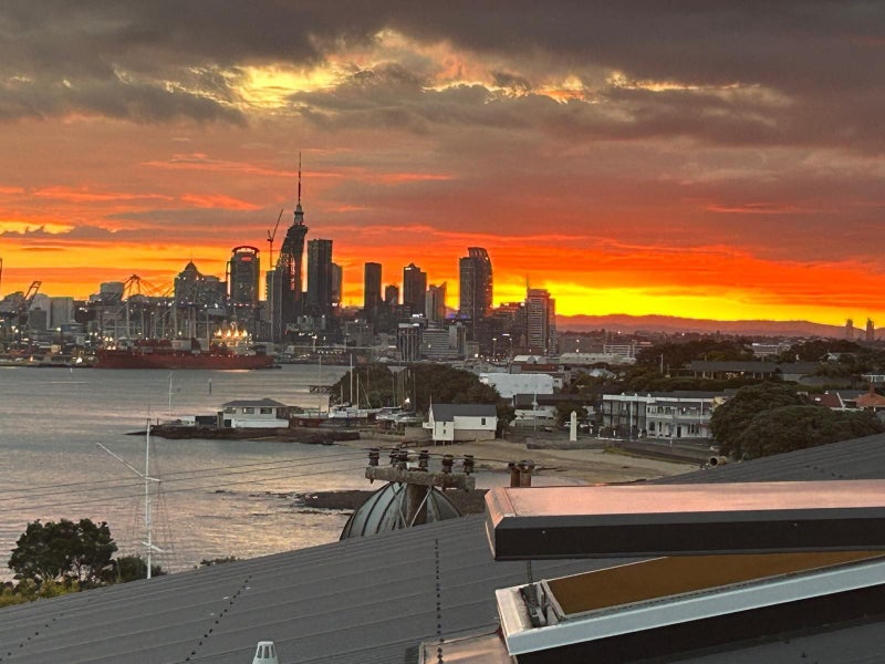 19 Jubilee Avenue, Devonport, Auckland - Carousel 2