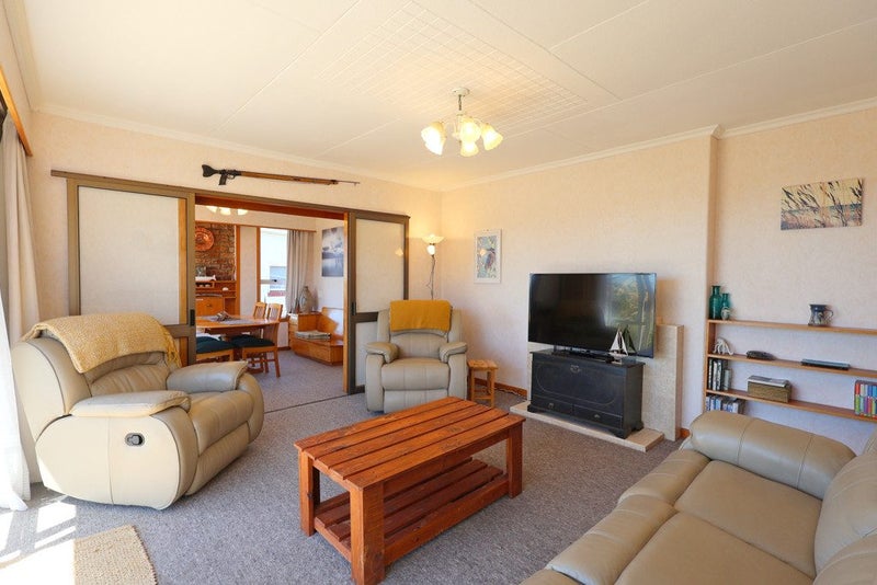 328 Barrow Street, Bluff - Carousel 2