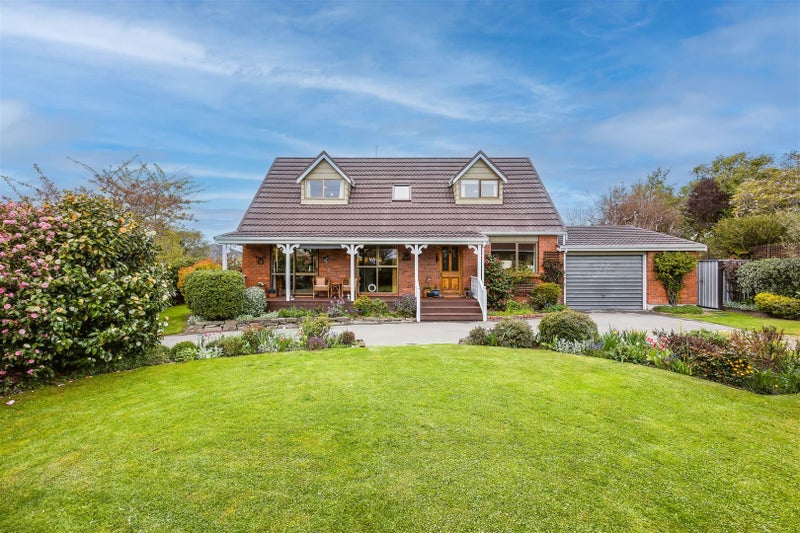 9 Sawtell Place, Northcote, Christchurch - Carousel 1