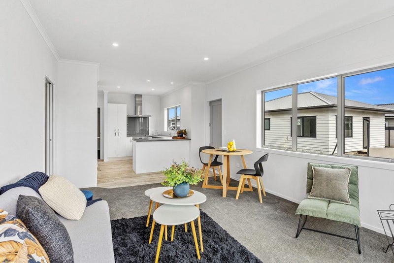 17/17 Waerenga Road, Ōtaki - Carousel 2