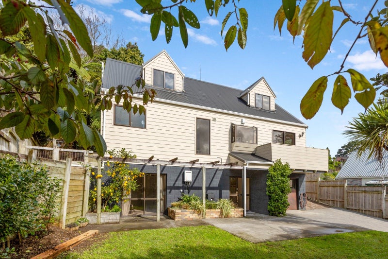 32 Roto Street, Hurdon, New Plymouth - Carousel 1