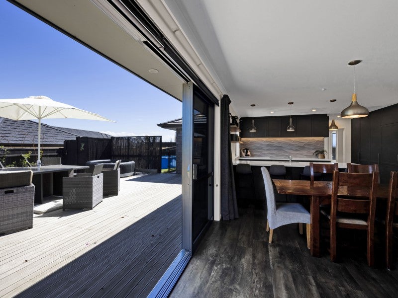 3 The Terrace, Bell Block, New Plymouth - Carousel 2
