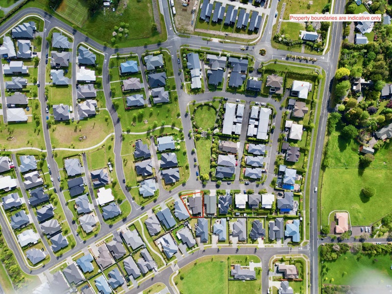 15 Noumea Drive, Rangatira Park, Taupo - Carousel 1