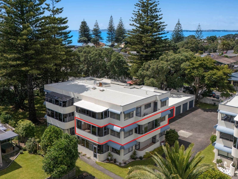 5C Puriri Avenue, Orewa, Orewa - Carousel 2