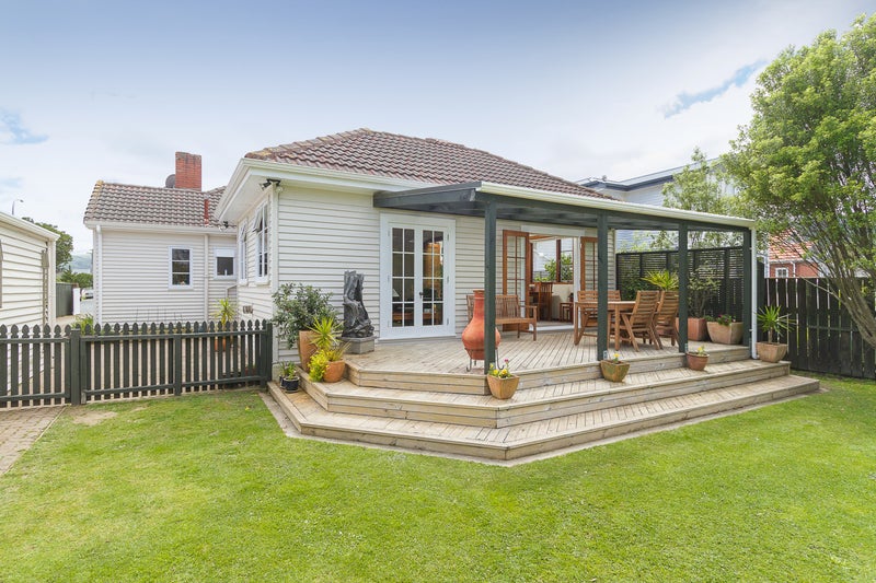 32 Hardy Street, Waterloo, Lower Hutt - Carousel 1