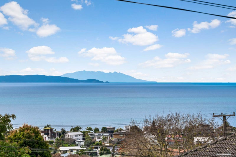 521 Whangaparaoa Road, Stanmore Bay, Whangaparaoa - Carousel 2