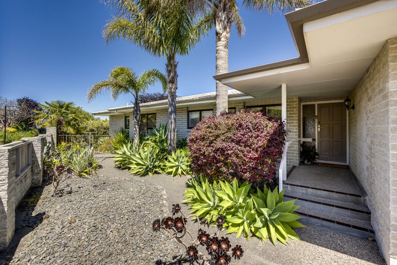 40 Guys Hill Road, Hospital Hill, Napier - Carousel 2