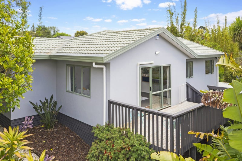 91A Woodglen Road, Glen Eden, Auckland - Carousel 1