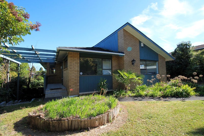 116 Porritt Avenue, Chatswood, Auckland - Carousel 1