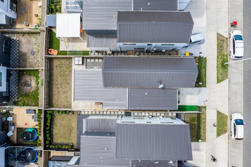 27 Hermitage Street, Flat Bush, Auckland - Carousel 39