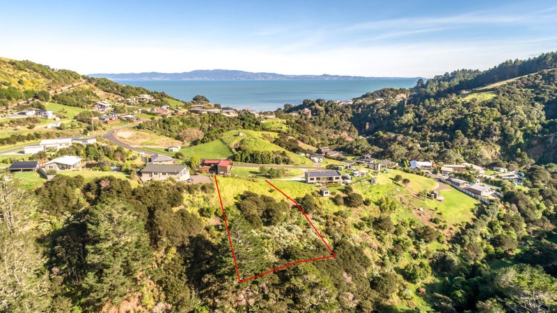 8 Te Mata Drive, Te Mata - Carousel 1