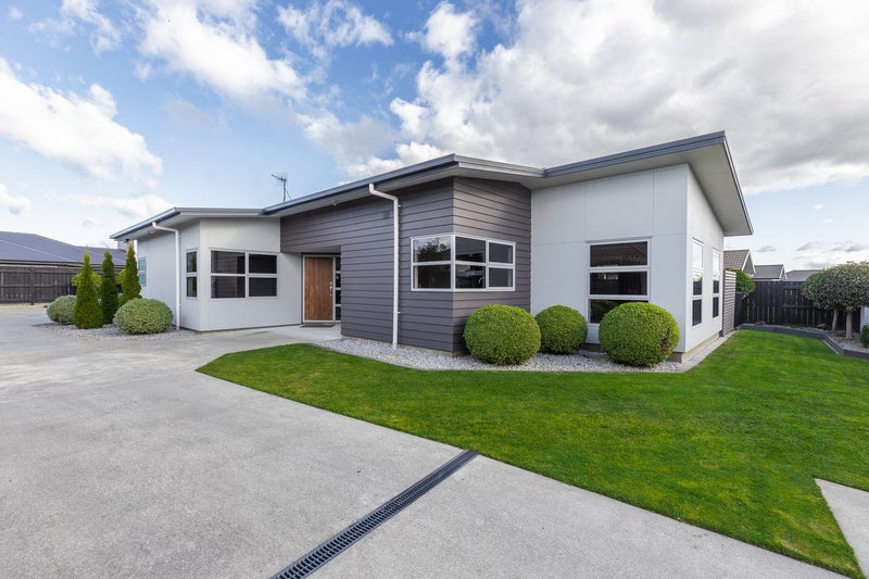 62 Rosalie Terrace, Kelvin Grove, Palmerston North - Carousel 1