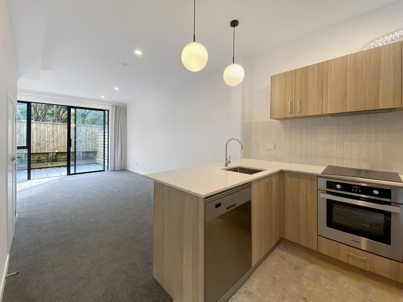 11/1 Elliott Street, Johnsonville, Wellington - Carousel 2