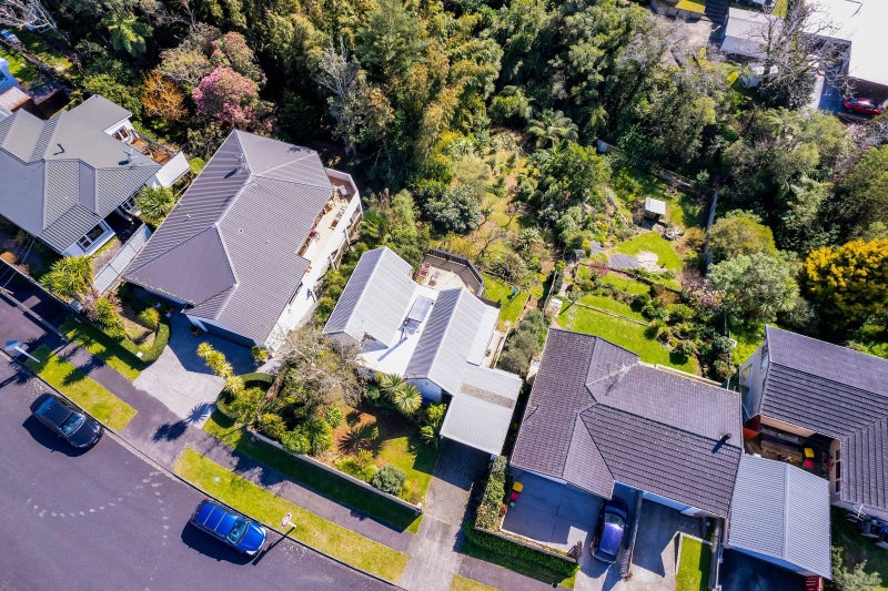25 Maratahu Street, Westown, New Plymouth - Carousel 25