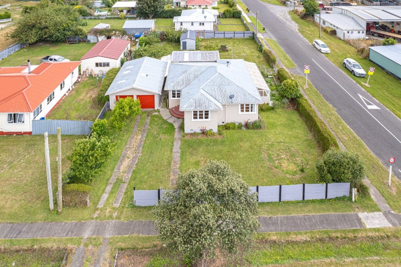 104 Weraroa Road, Waverley, Waverley - Carousel 1
