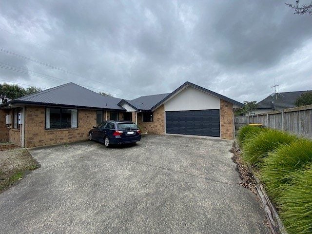 7 Chancery Close, Hamilton East, Hamilton - Carousel 1
