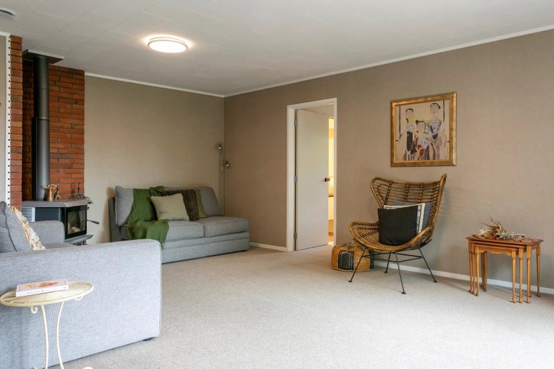 19 Epping Place, Richmond Heights, Taupo - Carousel 2