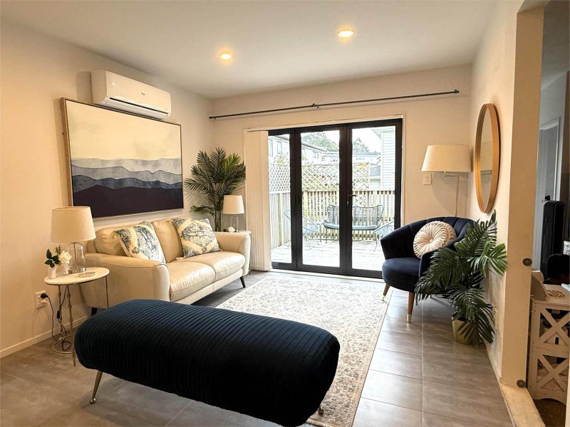 8 Kanona Way, Albany Heights, Auckland - Carousel 2