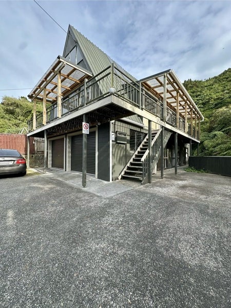 64 Bridge Road, Birchville, Upper Hutt - Carousel 1