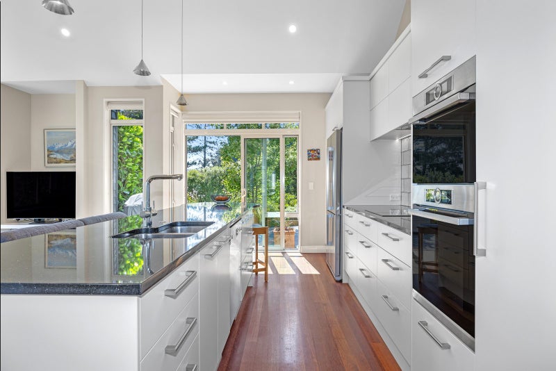 863 Cashmere Road, Halswell, Christchurch - Carousel 2