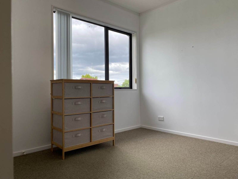 5 Regia Close, Half Moon Bay, Auckland - Carousel 10