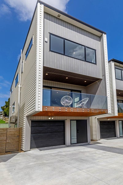 5/36 Tomo Street, New Lynn, Auckland - Carousel 2