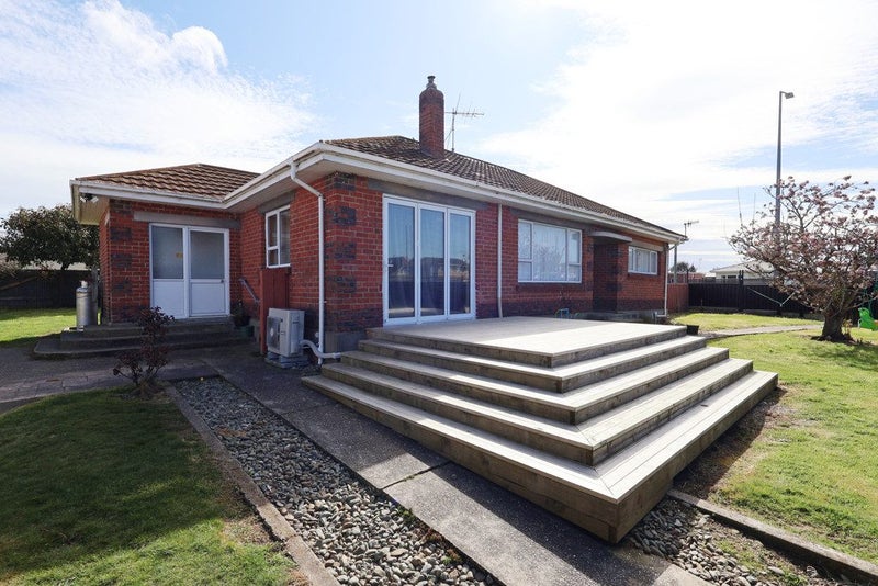 1 Dyson Street, Strathern, Invercargill - Carousel 2