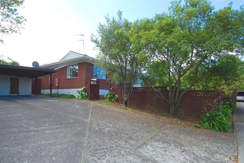 1/36 Merton Road, St Johns, Auckland - Carousel 16