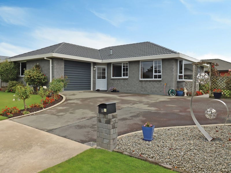 33 Hannah Place, Holmes Hill, Oamaru - Carousel 13