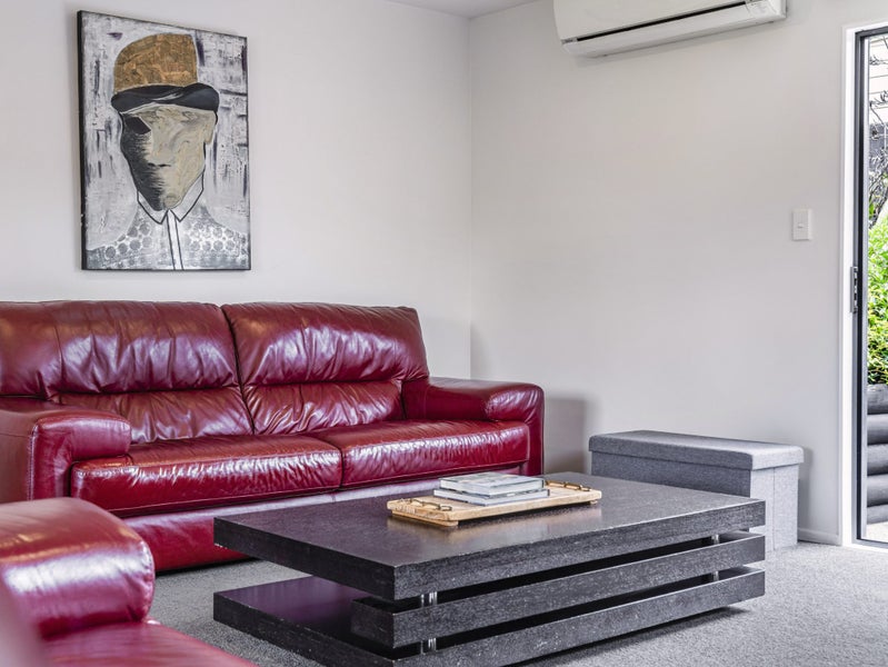 18A Whitford Avenue, Mount Wellington, Auckland - Carousel 3