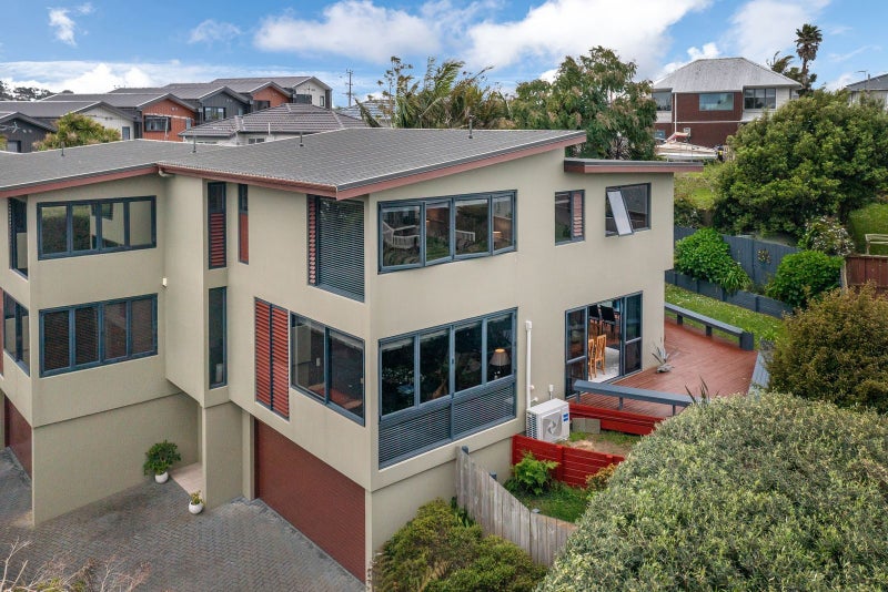 3/71 Pupuke Road, Northcote, Auckland - Carousel 1
