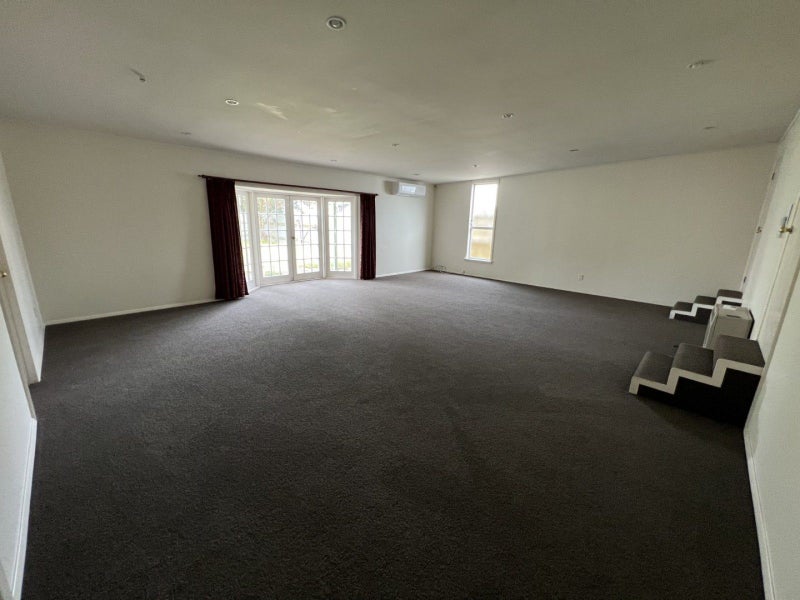8 Bourke Street, Palmerston North, Palmerston North - Carousel 2