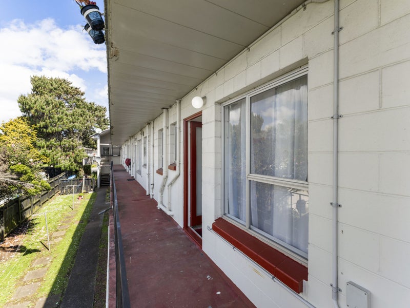 6/84 Princes Street, Otahuhu, Auckland - Carousel 13