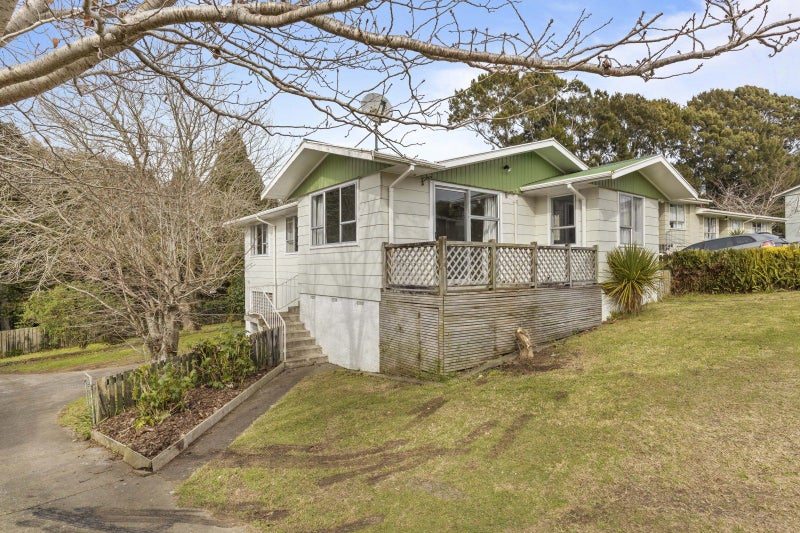 125 Pembroke Street, Westown, New Plymouth - Carousel 1