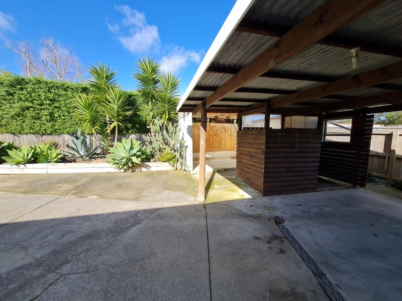 669 Swanson Road, Swanson, Auckland - Carousel 2