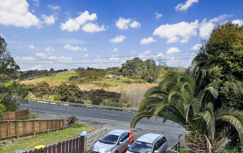 59 Waitakere Road, Waitakere, Auckland - Carousel 12