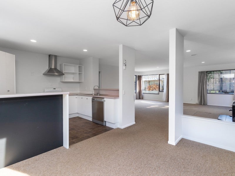 3B Rastus Burn Lane, Frankton, Queenstown - Carousel 2