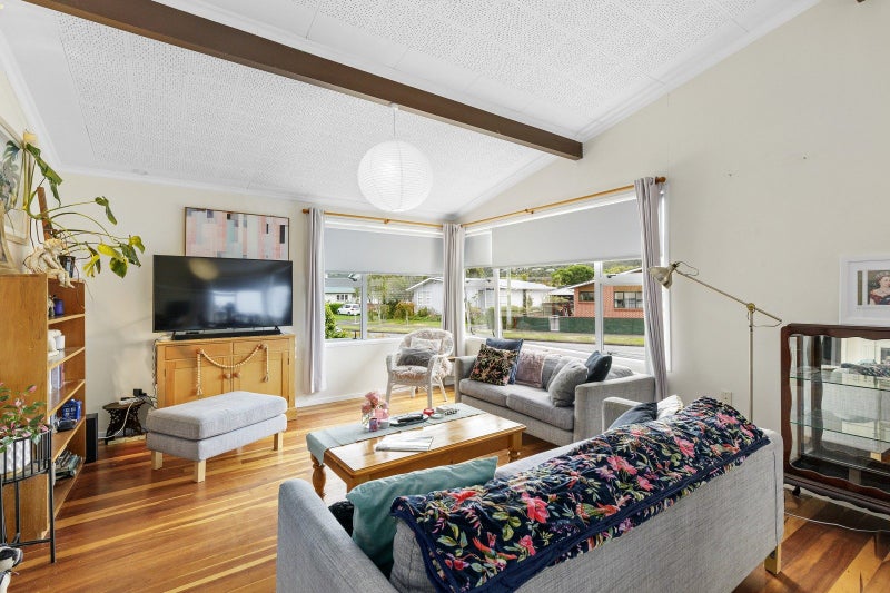 116 Taita Drive, Avalon, Lower Hutt - Carousel 1