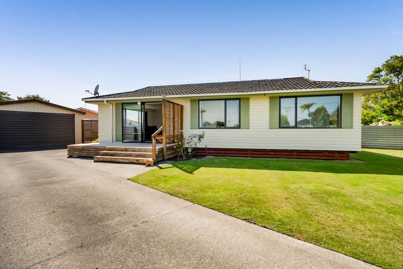 7 Pitt Street, Normanby, Hawera - Carousel 1