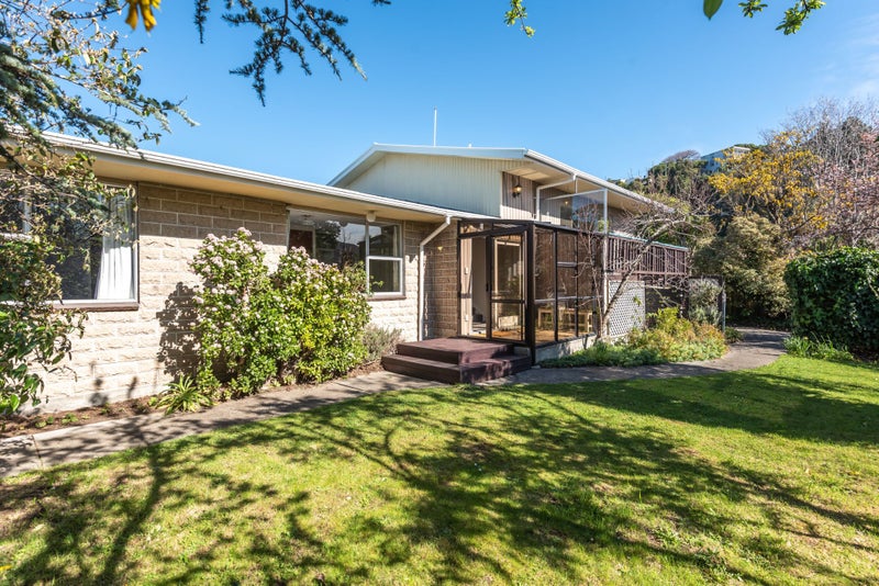 6 Soleares Avenue, Mount Pleasant, Christchurch - Carousel 1