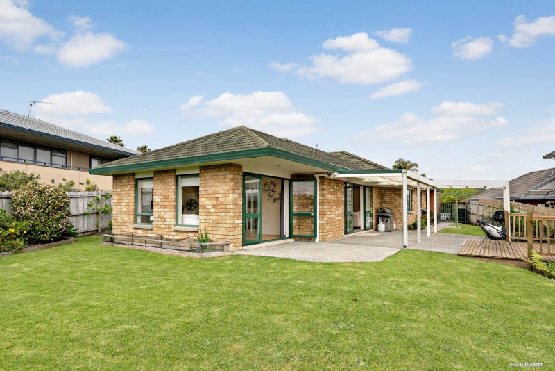 53 Wairere Road, The Gardens, Auckland - Carousel 1