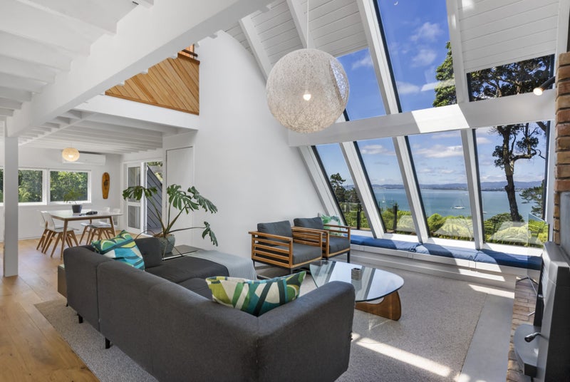 67 Rosecamp Road, Beach Haven, Auckland - Carousel 1